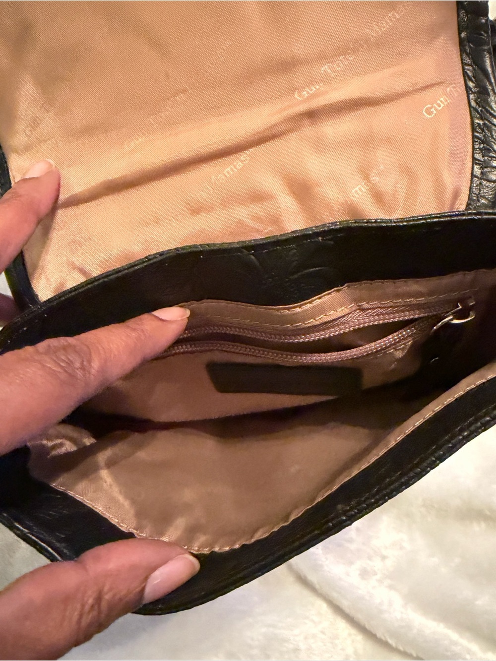 Black Embossed Floral Concealed Weapon Crossbody Shoulder Bag - Picture 6 of 11